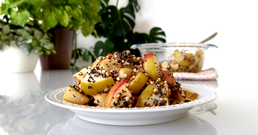 Serveertip: gestoofde appeltjes met anijs-venkelgranola met maanzaad